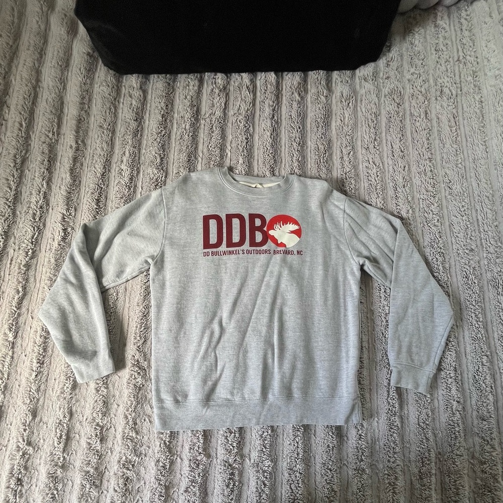 DD Bullwinkles Crewneck size large
